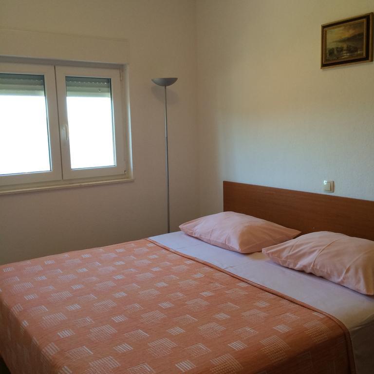 Apartments Pisac Ražanj Værelse billede